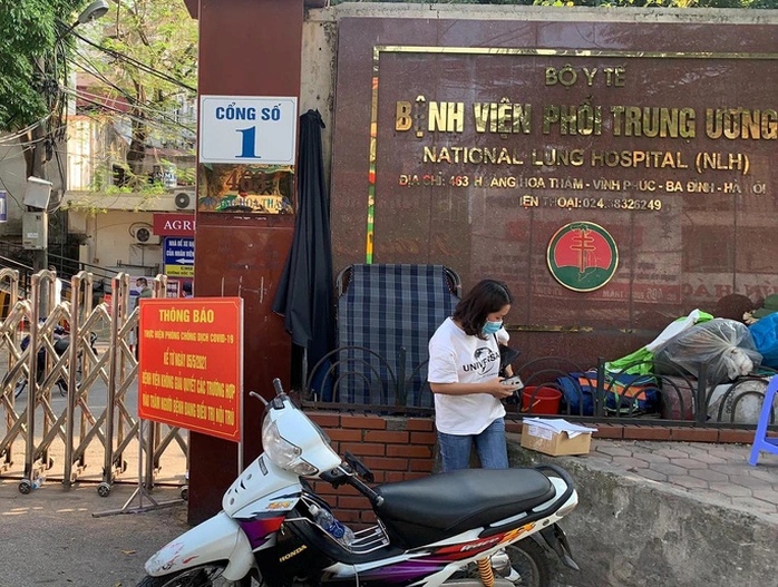 Khám phổi ở Bệnh viện Phổi Trung ương Hà Nội